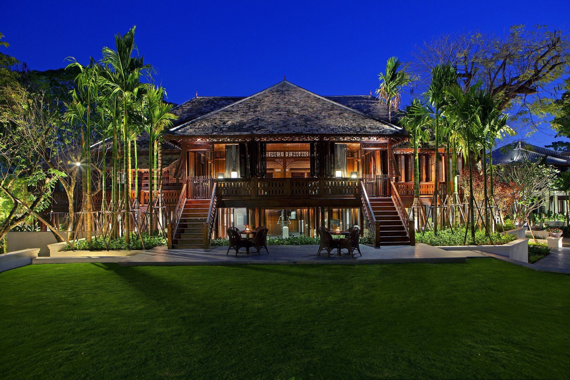 Отель 137 Pillars House Чиангмай Экстерьер фото